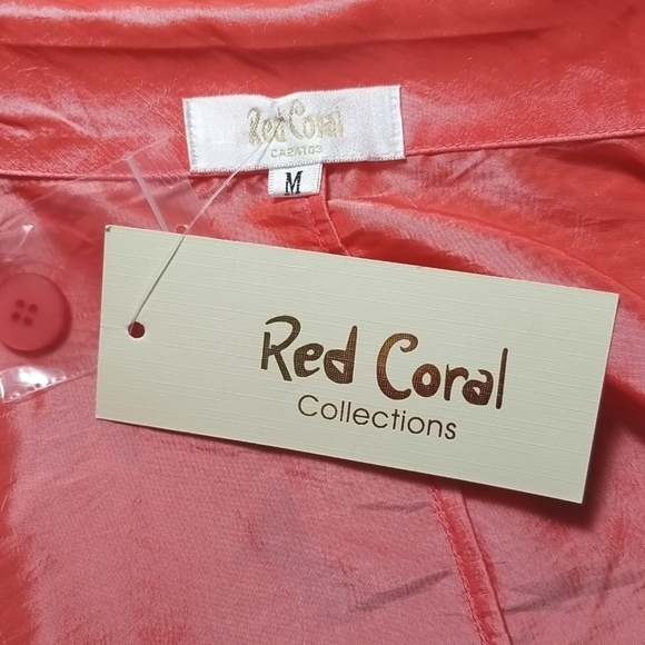 Red Coral Collection Crinkle Button Up Blouse - Picture 7 of 8